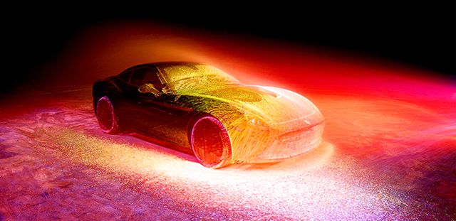 Ferrari California T w niecodziennej sesji z farbami UV w tunelu aerodynamicznym 5