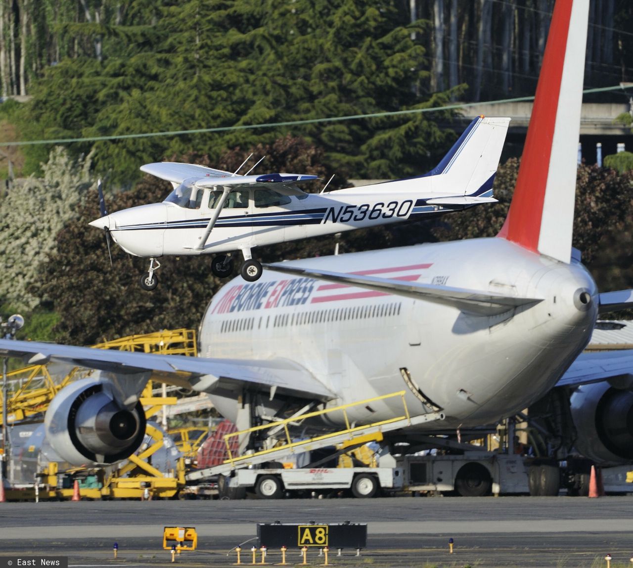 Na zdjęciu: rosyjski samolot Cessna 172P 