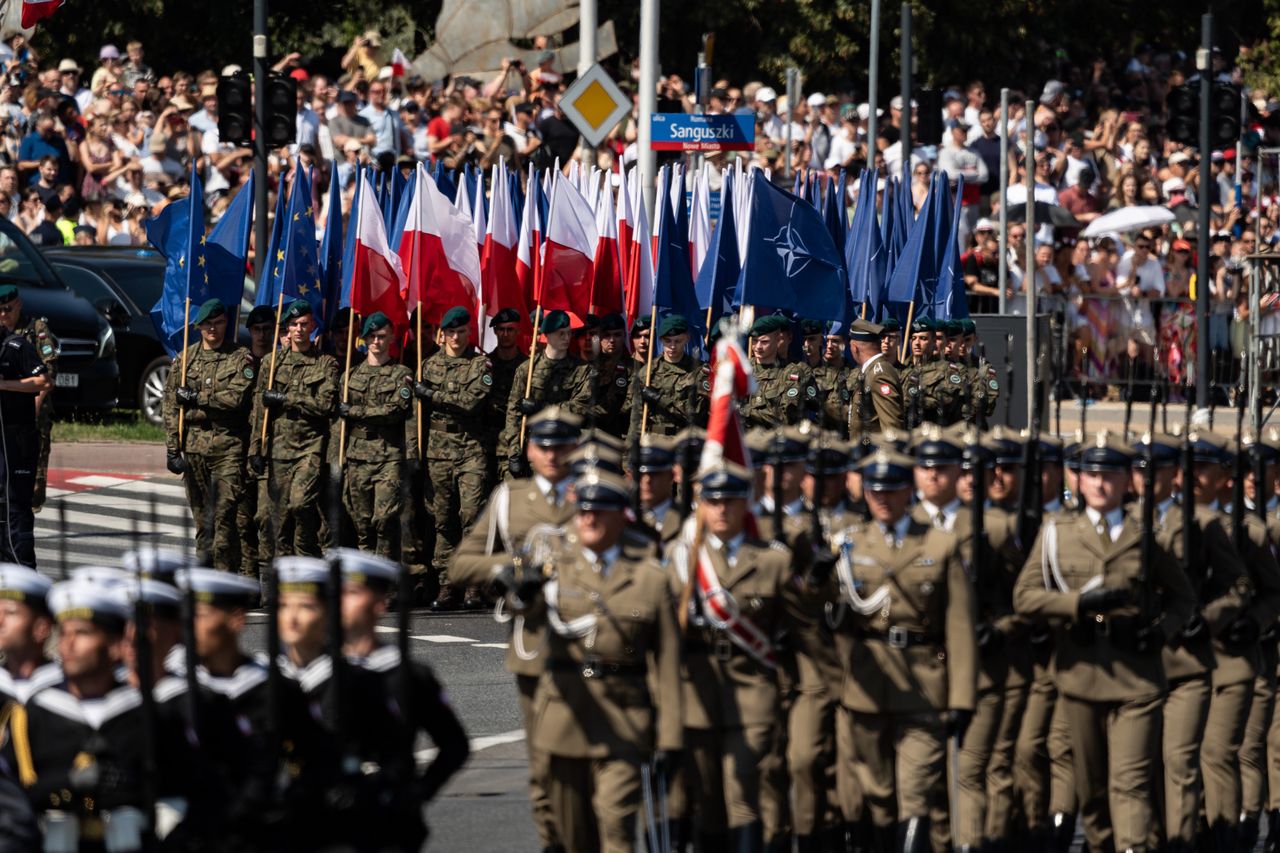 Ukraińcy piszą o polskim wojsku. "Budują największą armię"