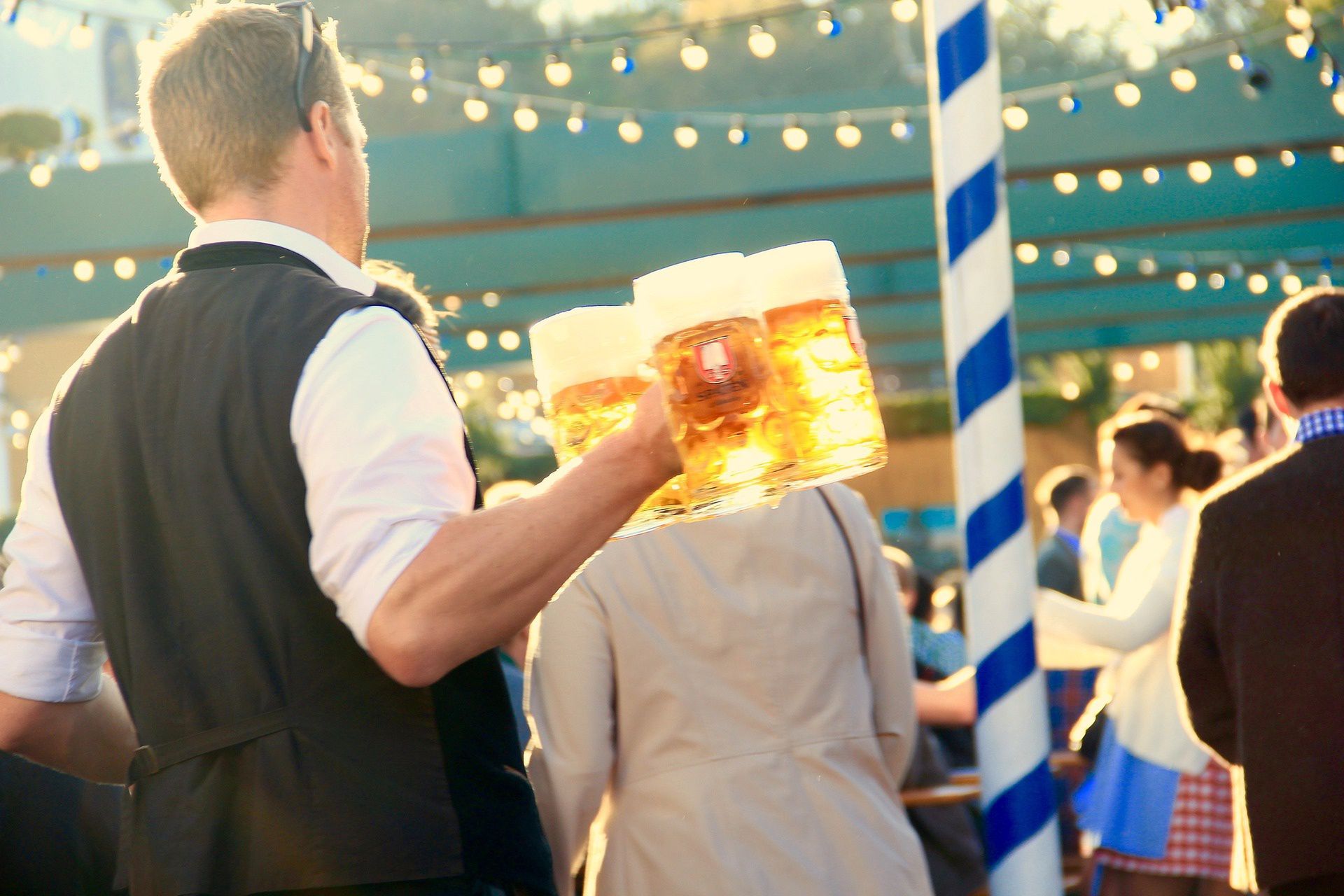 Szokujące ceny na Oktoberfest! Kufel piwa nigdy nie był tak drogi