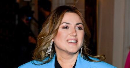 Zrelaksowana i wolna od makijażu Karolina Szostak raczy obserwujących "pocztówką z wakacji" na Sardynii (FOTO)