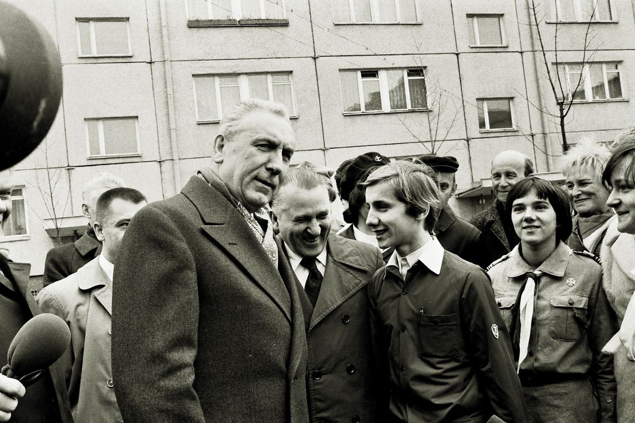 Sam Gierek przyjechał wtedy do Łodzi. To pierwszy blok na Retkini. Poznaj jego historię