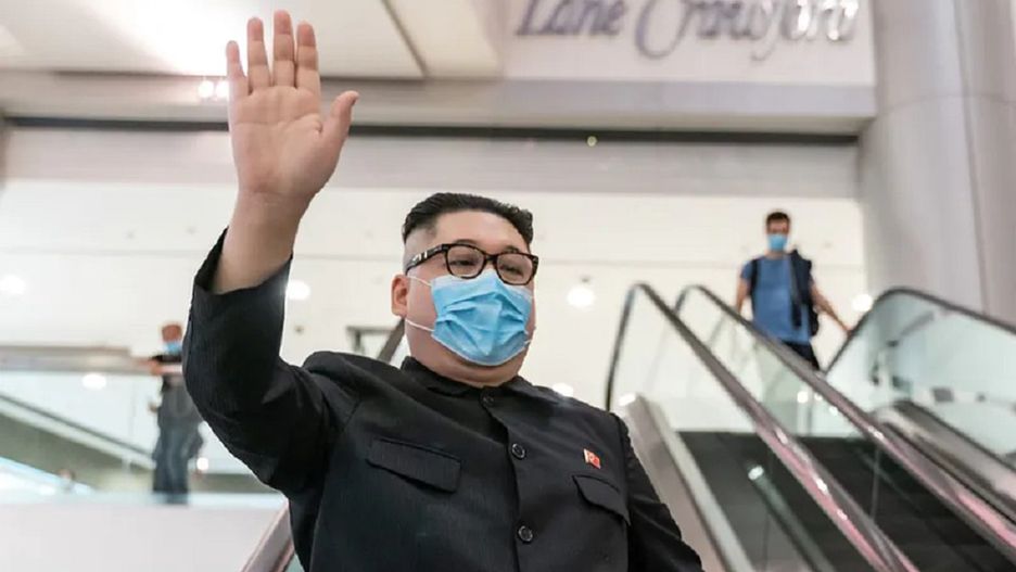 Dowódca Korei Północnej Kim Dzong Un w maseczce na twarzy.Źródło: Getty Images