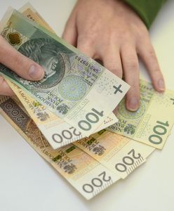 Ile gotówki na miesiąc kryzysu? Warto ją schować w bezpiecznym miejscu