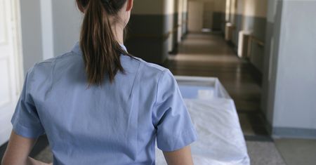 Pracują jako pielęgniarki i położne. Przykre, co na co dzień słyszą w pracy