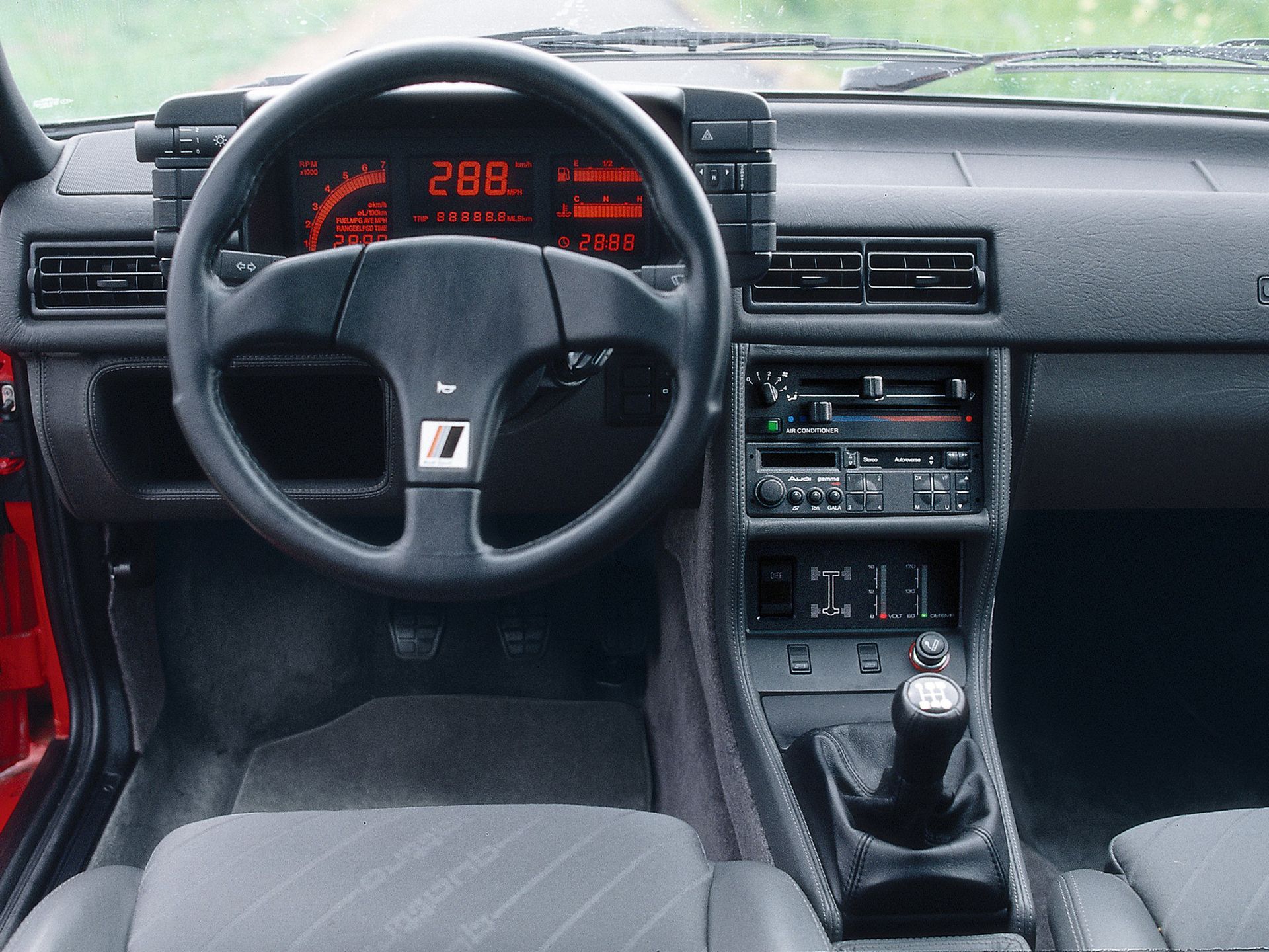 Audi Quattro 6