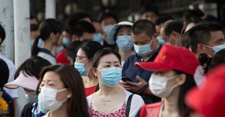 Koszmar w Wuhan wraca? W domach zamknięto prawie milion osób
