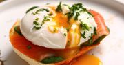 Śniadanie jak z restauracji. Takie jajko zrobisz w 44 sekundy bez garnka z wodą