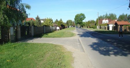 Raszyńska do przebudowy. Nowa droga ma być gotowa jesienią przyszłego roku