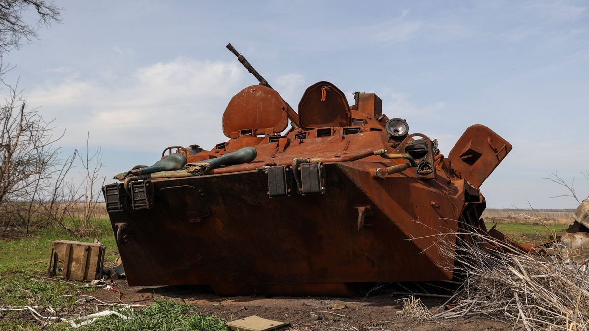 Destroyed military equipment in Kharkiv region amid Russia and Ukraine war
KHARKIV REGION, UKRAINE - APRIL 11: Military equipment destroyed during hostilities in the north of the Kharkiv region on April 11, 2023. Sofiia Bobok / Anadolu Agency/ABACAPRESS.COM 
Dostawca: PAP/Abaca
AA/ABACA
2023, April, Conflict, Destroyed, frontline, Hostilities, Kharkiv, Kharkiv region, military equipment, north, Russia and Ukraine war, Russian attacks, serviceman, servicemen, soldier, soldiers, Ukraine, Ukrainian, Ukrainian serviceman, Ukrainian servicemen, Ukrainian soldier, war
