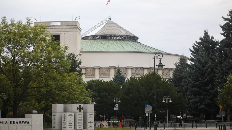Sejm
Warszawa, 25.08.2023. Budynek Sejmu w stolicy, 25 bm. (az/dw) PAP/Albert Zawada
Albert Zawada
budynek, sejm  parlament