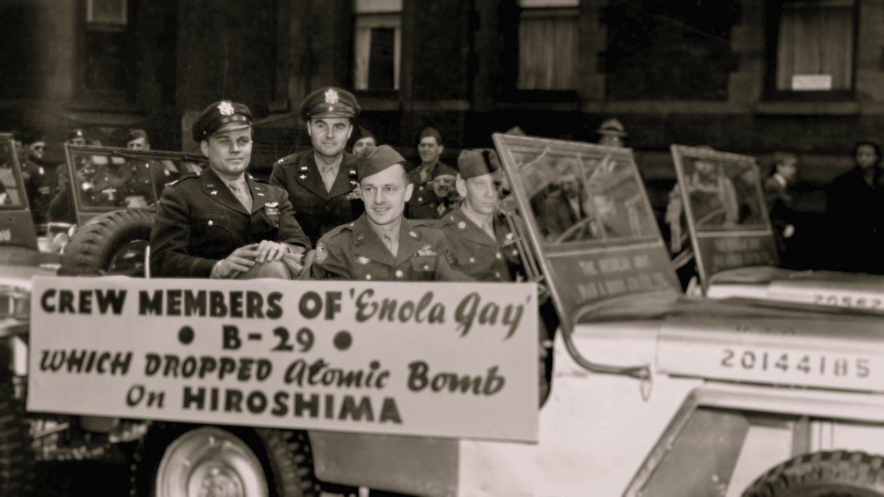 załogi bombowców były witane w kraju jak bohaterowie 
