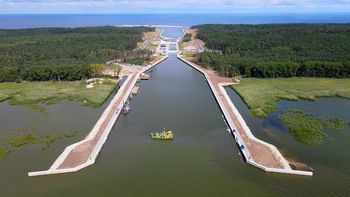 Przekop Mierzei Wiślanej nie dla kamperów. "Najlepiej, gdyby wcale ich tu nie było"