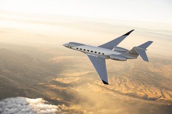 Gulfstream G800 poleciał na 100 proc. SAF. Sprawdzili smugi i emisje