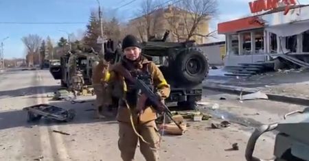 Ukraina broni Charkowa. Rozbite konwoje, pojmani jeńcy