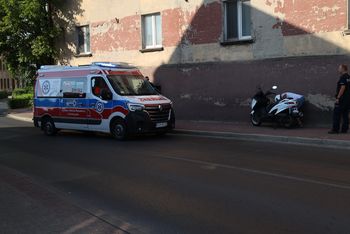 Krotoszyn: Mogło skończyć się groźnie. Zderzenie motocykla z samochodem osobowym