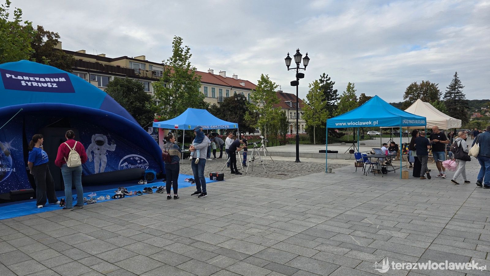 Mobilne miasteczko Kopernika we Włocławku
