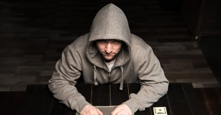Alior Bank ostrzega klientów przed nowym zagrożeniem – uwaga na fałszywe SMS-y
