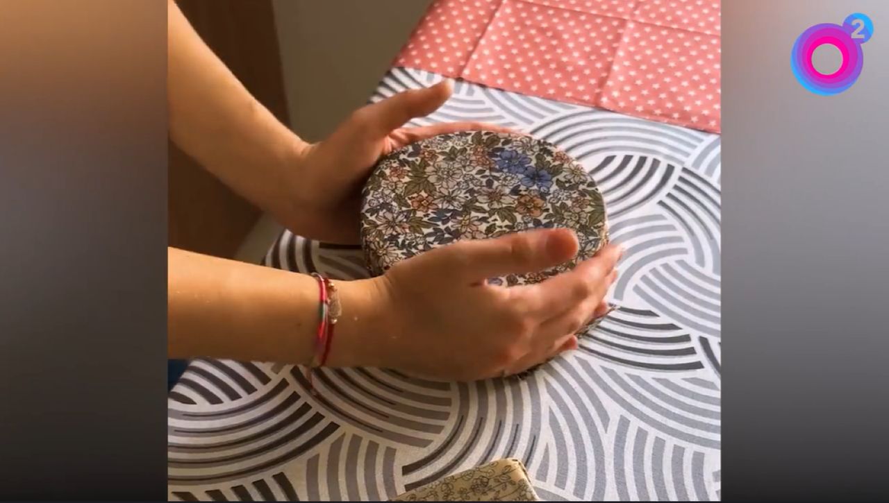 Prosty pomysł, duże oszczędności. Ekologiczna woskowijka dla każdego