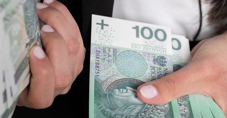 Zbliżają się wypłaty wynagrodzeń. "Totalna paranoja"