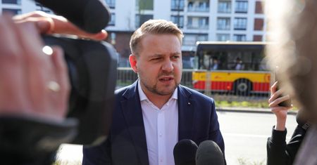 Spięcie Ozdoby z Wrzosek. "Ujawniła ściśle tajne informacje?"