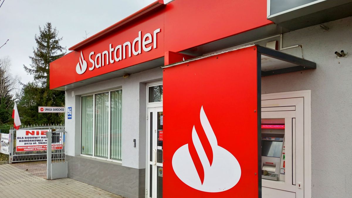 Agencja Fitch reaguje po przejęciu Santander Bank Polska