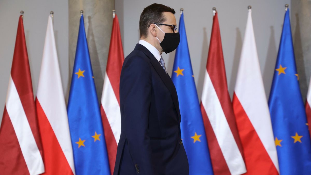 Zdaniem premiera Mateusza Morawieckiego gazociąg Nord Stream 2 jest narzędziem szantażu Moskwy 