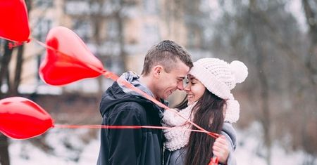 Idealne stylizacje na mikołajkową randkę - 4 propozycje