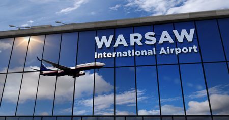 Został wydalony z Wielkiej Brytanii. Zatrzymanie na lotnisku w Warszawie