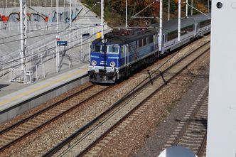 Rekord na trasie Kraków - Katowice. Pociąg PKP Intercity szybszy od samochodu