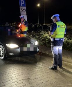 18-latka gnała pod prąd. Ona pijana, w bagażniku człowiek