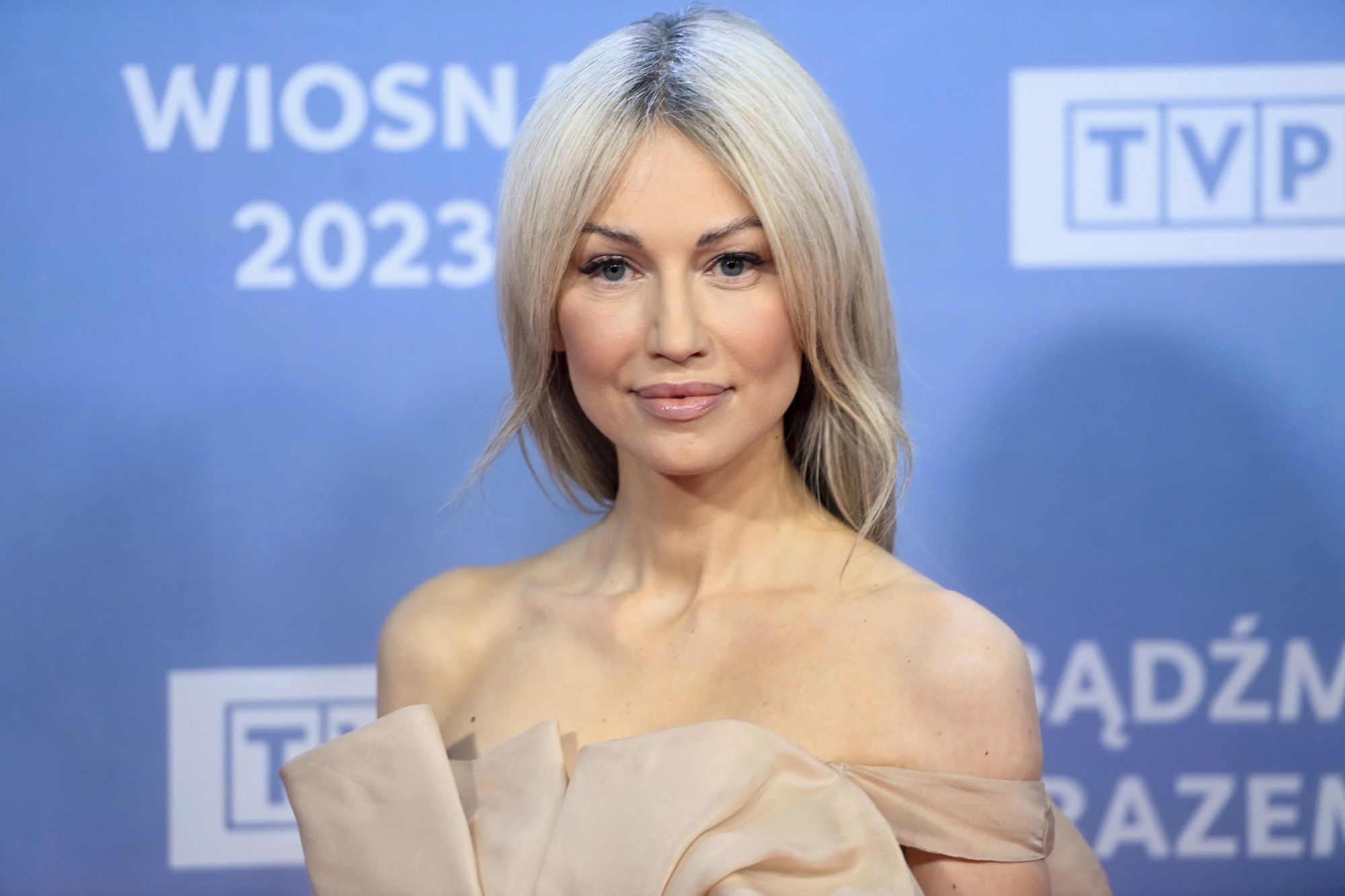 scena z: Magdalena Ogórek, SK:, , fot. Kurnikowski/AKPA
damskie, Gwiazdy na wiosennej ramówce TVP, gwiazdy TVP, kobieta, luty 2023, makijaż wyrazisty, ramówka TVP, TVP, wiosenna ramówka, portret, Magdalena Ogórek