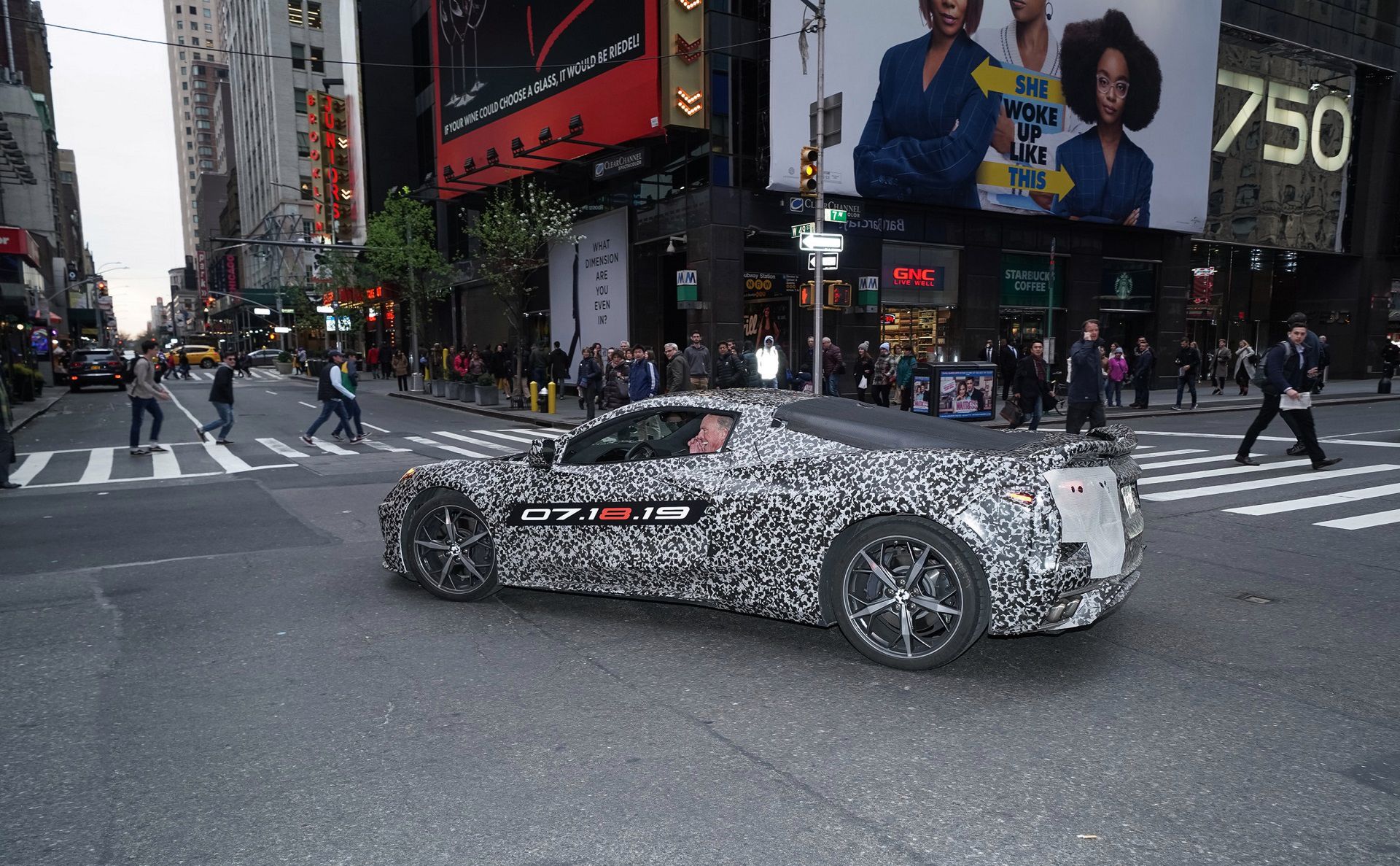 Chevrolet Corvette C8 (2019) (fot. Chevrolet)