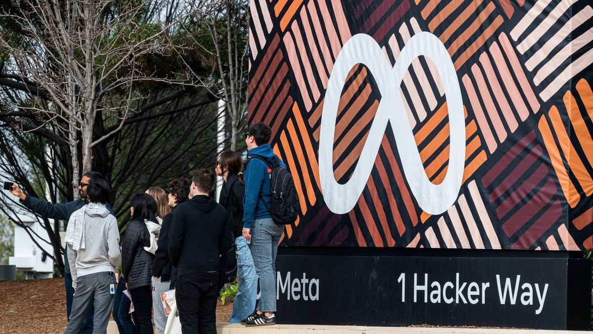 Signage outside Meta headquarters in Menlo Park, California, US, on Thursday, Feb. 2, 2023. Meta Platforms Inc.'s shares soared 19% in early trading after Chief Executive Officer Zuckerberg announced plans to make the social media giant leaner, more efficient and more decisive. Photographer: David Paul Morris/Bloomberg via Getty Images