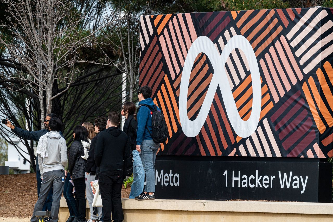 Kolejna fala zwolnień w Facebooku. Pracę straci 10 tys. osób