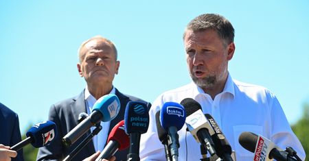 Braki w procedurach alarmowania. Tusk i Kierwiński zapowiadają