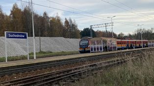 Suchedniów: Kolej ustąpiła. Pociągi pospieszne będą stawać na stacji