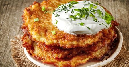 Te placki ziemniaczane są chrupiące i pyszne. W dodatku nie mają grama glutenu