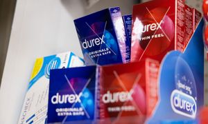 Wojna w Iranie wchodzi do łóżka. Producent prezerwatyw ostrzega