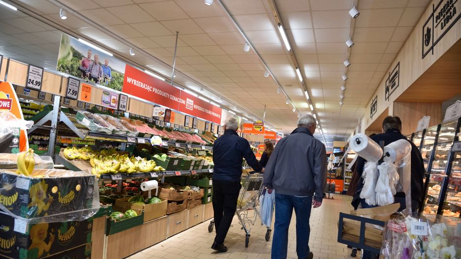 "Związek Zawodowy 'Związkowa Alternatywa' uważa, że hipermarkety i galerie handlowe mogłyby być otwarte w niedziele