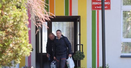 Atak nożownika w domu dziecka. Już wiadomo, jakie zarzuty usłyszy 19-latek