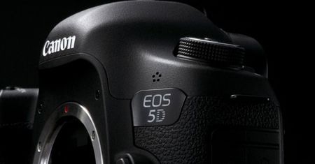 Canon EOS 5D Mark III - czym różni się od poprzednika? Pierwsze zdjęcia [wideo]