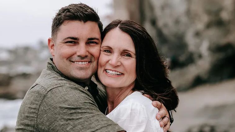 56-latka zaszła w ciążę. Ojcem jest jej syn