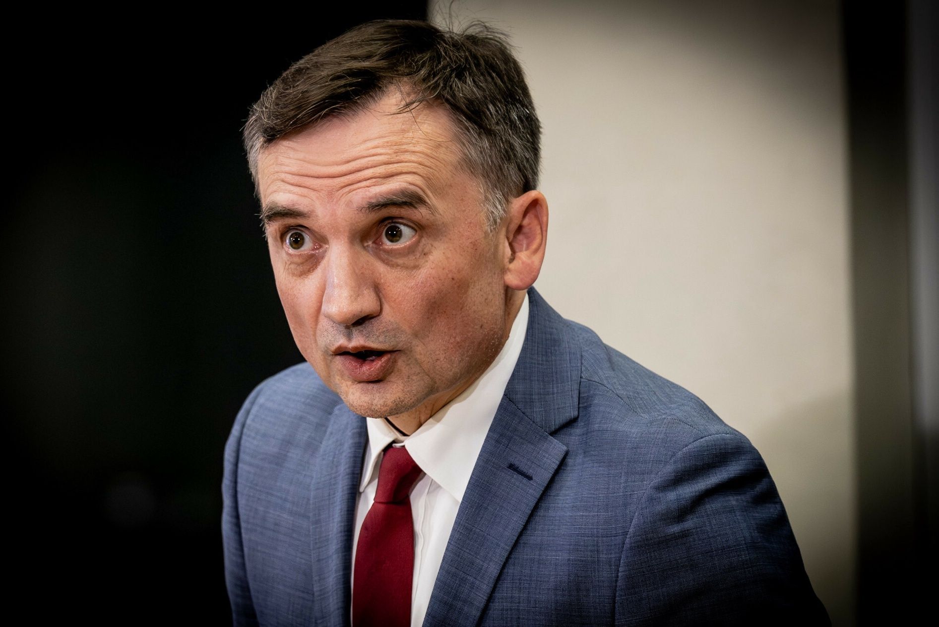 Ziobro w USA z paszportem genewskim. Które kraje go nie uznają?