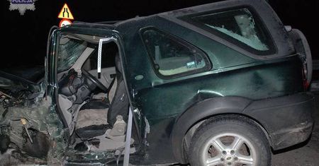 Krasnystaw: Pijany kierowca uciekał przed policją. Spowodował wypadek