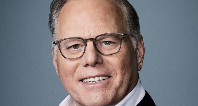 Właściciel TVN wciąż ze stratą i spadkiem wpływów. Milion nowych subskrybentów