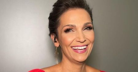 Olga Bończyk robi to świetnie. Tak należy malować usta w wieku dojrzałym