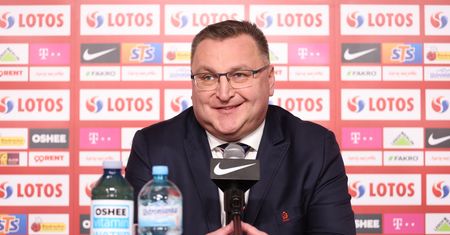 Znamy nazwisko nowego selekcjonera. "Dzień hańby dla polskiej piłki"