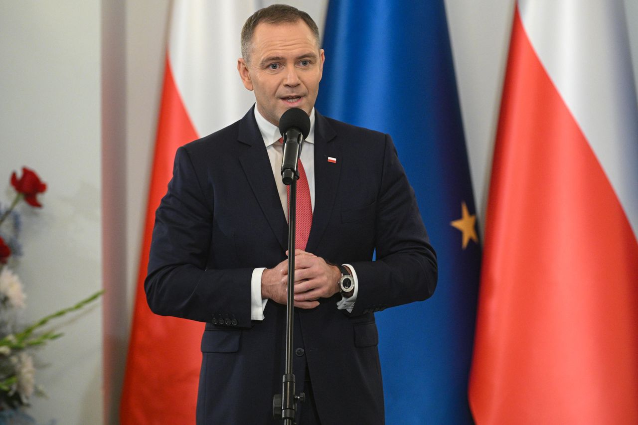 "Z chęcią bym podpisał". Prezydent przypomniał obietnicę Donalda Tuska ws. emerytur