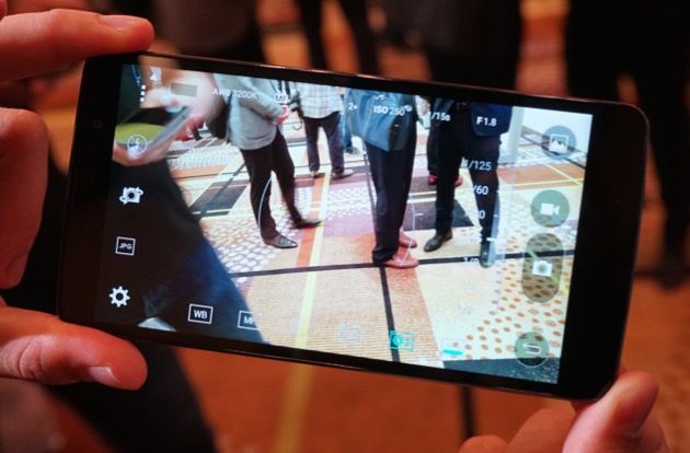 LG Isai Vivid LGV32, czyli wodoszczelna wersja LG G4 trafia do Japonii 13